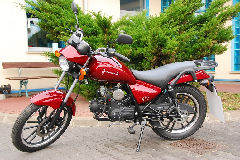 Zdjęcie pojazdu egzaminacyjnego - motorower Junak ZN50Q-8