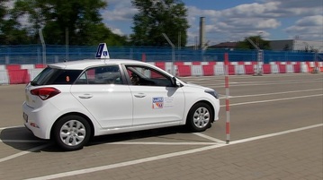 Element dekoracyjny - Pojazd egzaminacyjny Hyundai i20